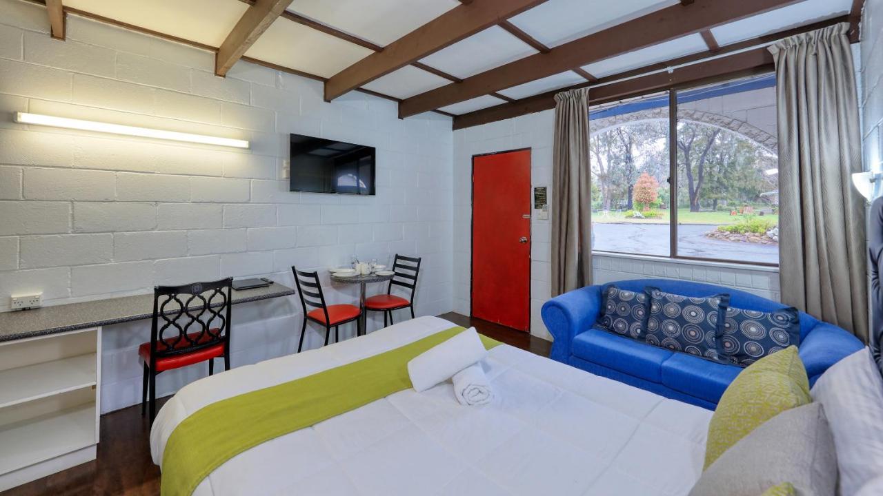 Azalea Motel Coonabarabran Exterior foto