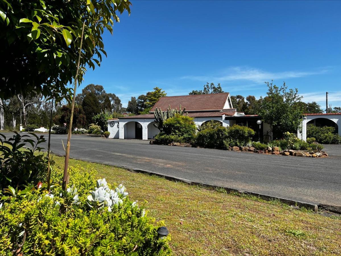 Azalea Motel Coonabarabran Exterior foto