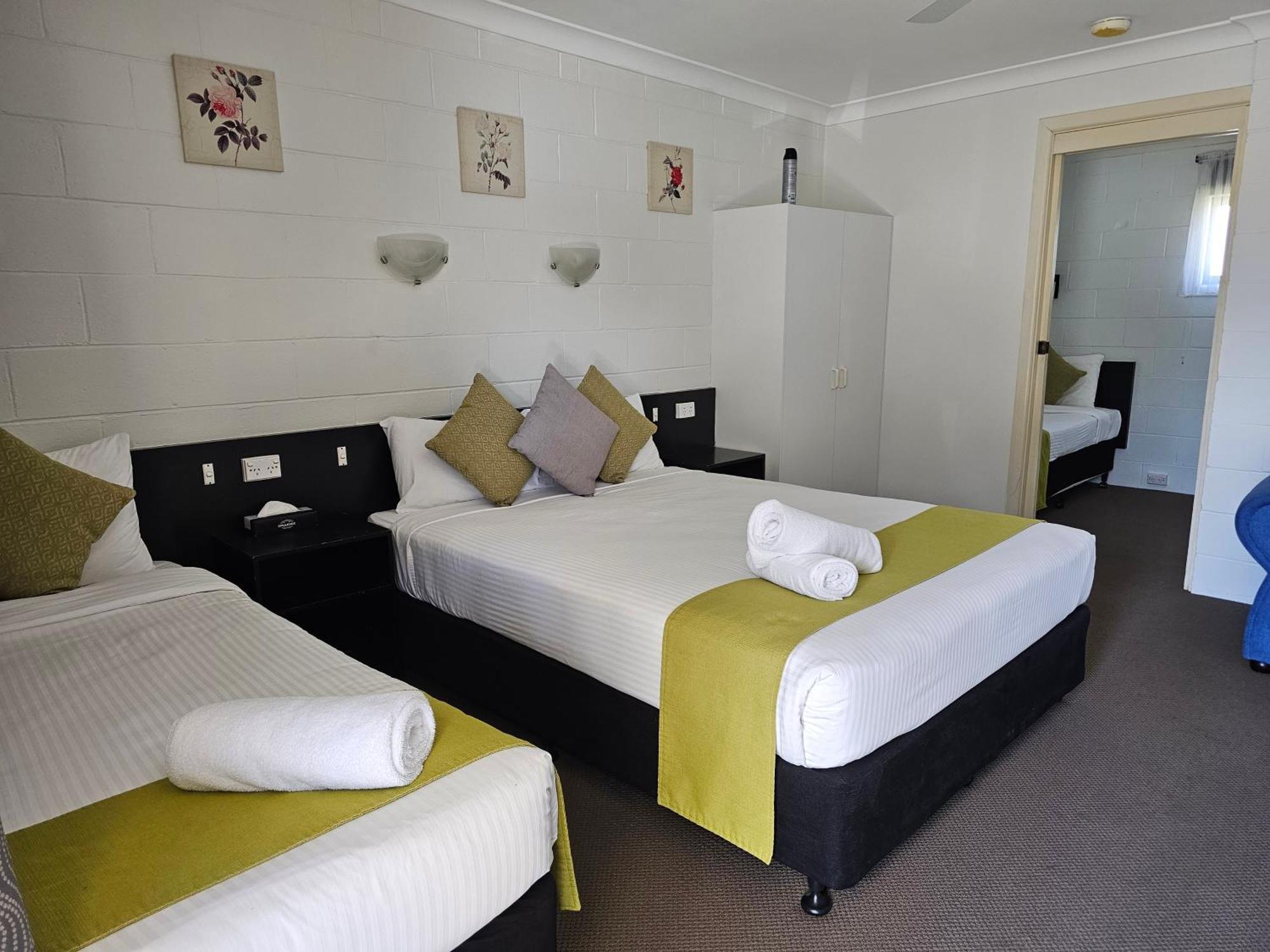 Azalea Motel Coonabarabran Exterior foto